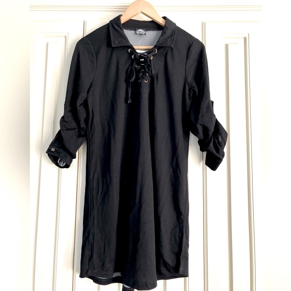 Cal Style Black Lace-Up Knit Shirt Dress V-Neck‎ Roll Tab Long Sleeves Small NWT